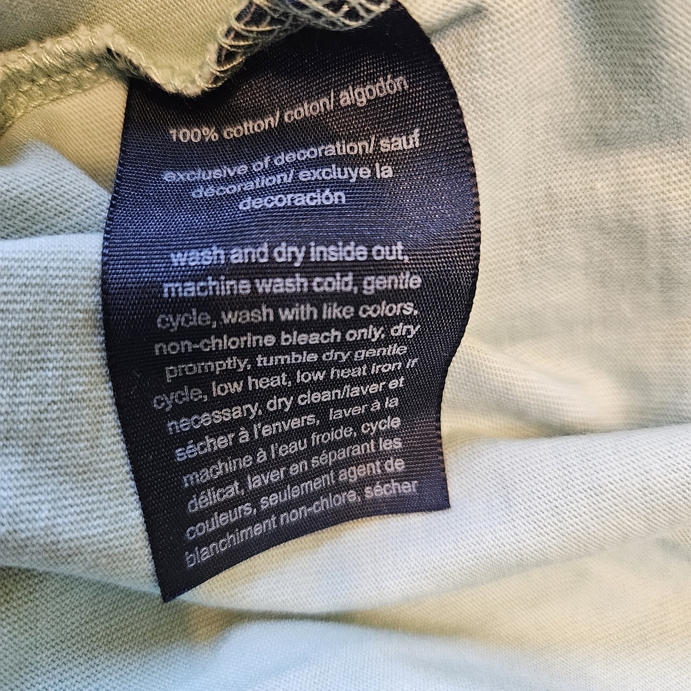 Tommy Hilfiger Mint Green Tee With Heart Emblem - Picture 7 of 11